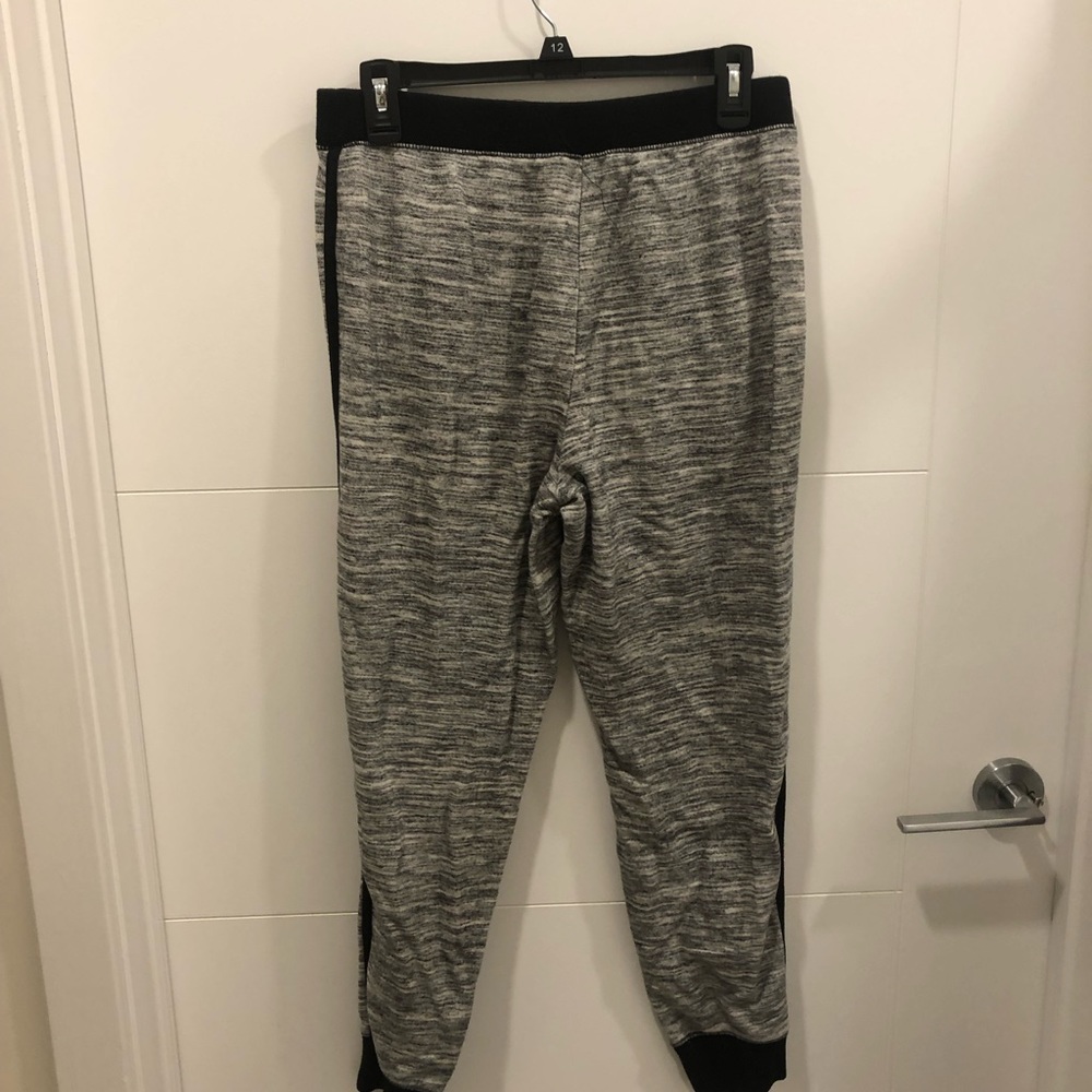 A.N.A Joggers
